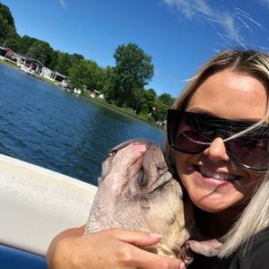 Meet your Posher, Kim